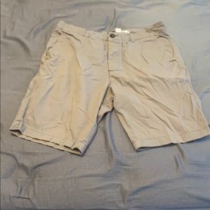 Men short